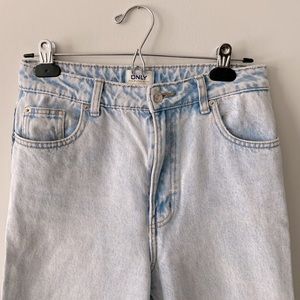 ONLY High waisted two-tone jeans
